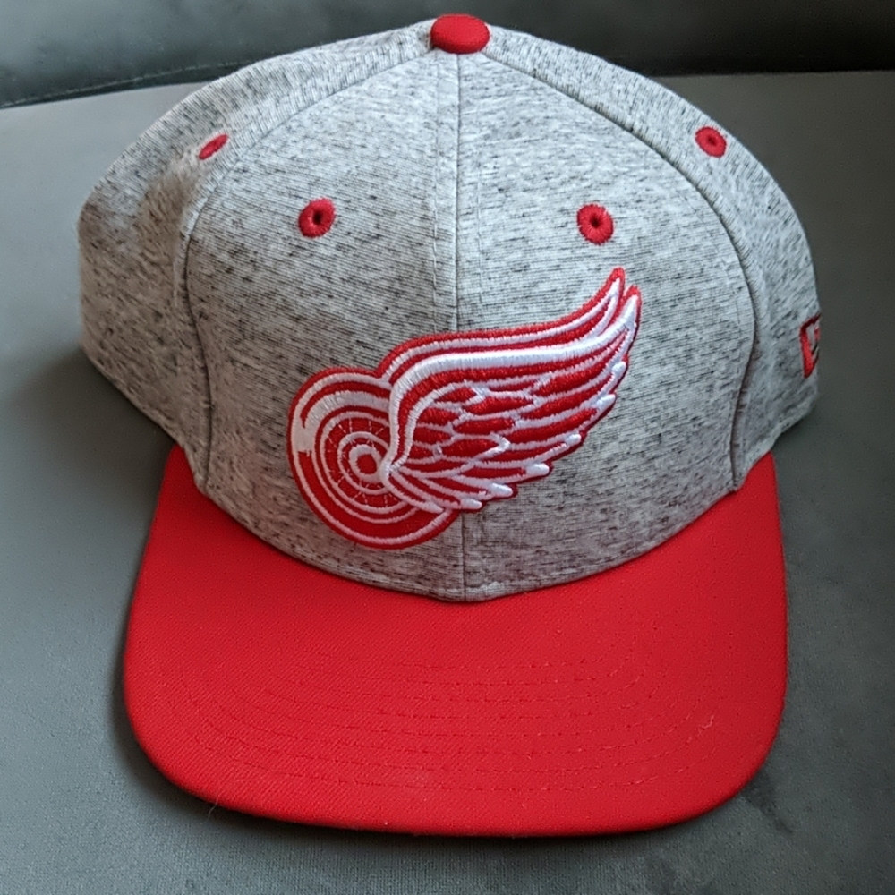 Red Wings Snapback
